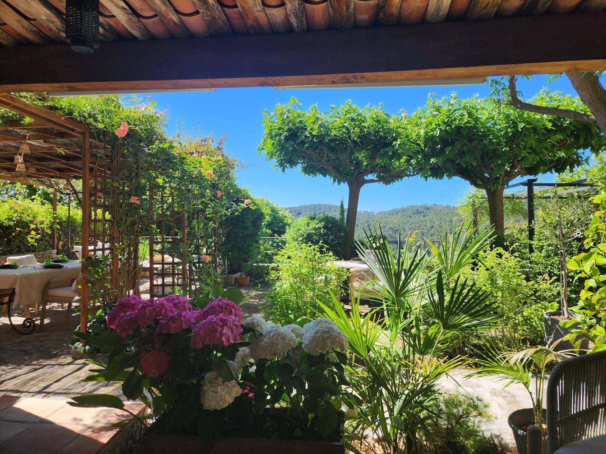 La Belle Histoire Bed & Breakfast Claviers Exterior photo